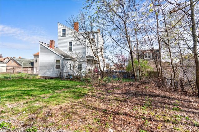 2307 Salisbury St, South Side, PA 15210