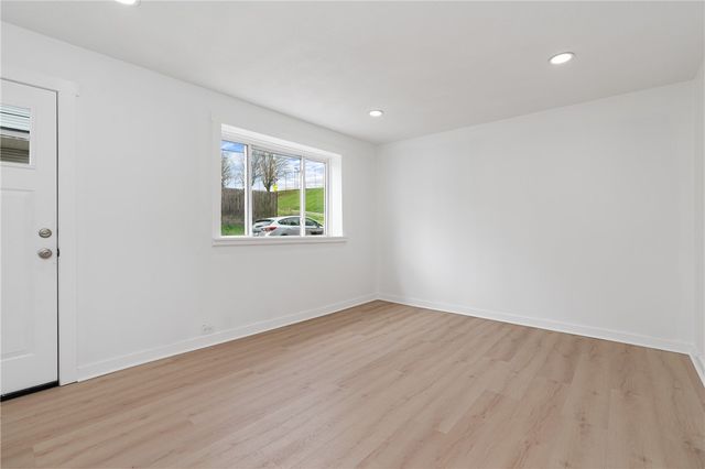 2307 Salisbury St, South Side, PA 15210