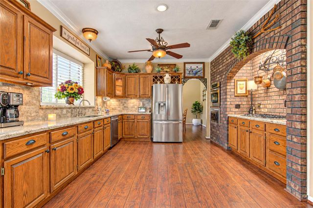 6839 Hertford Park Drive, Houston, TX 77084