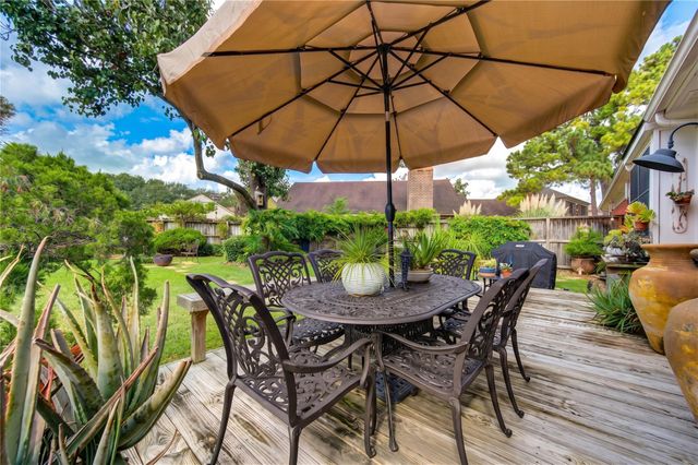6839 Hertford Park Drive, Houston, TX 77084