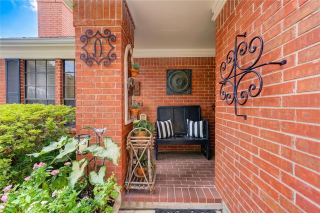 6839 Hertford Park Drive, Houston, TX 77084