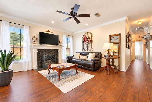 6839 Hertford Park Drive, Houston, TX 77084