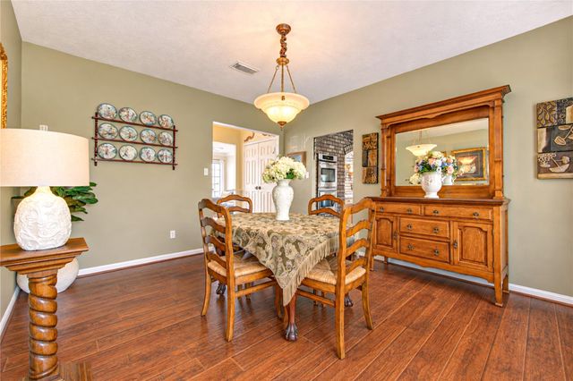 6839 Hertford Park Drive, Houston, TX 77084