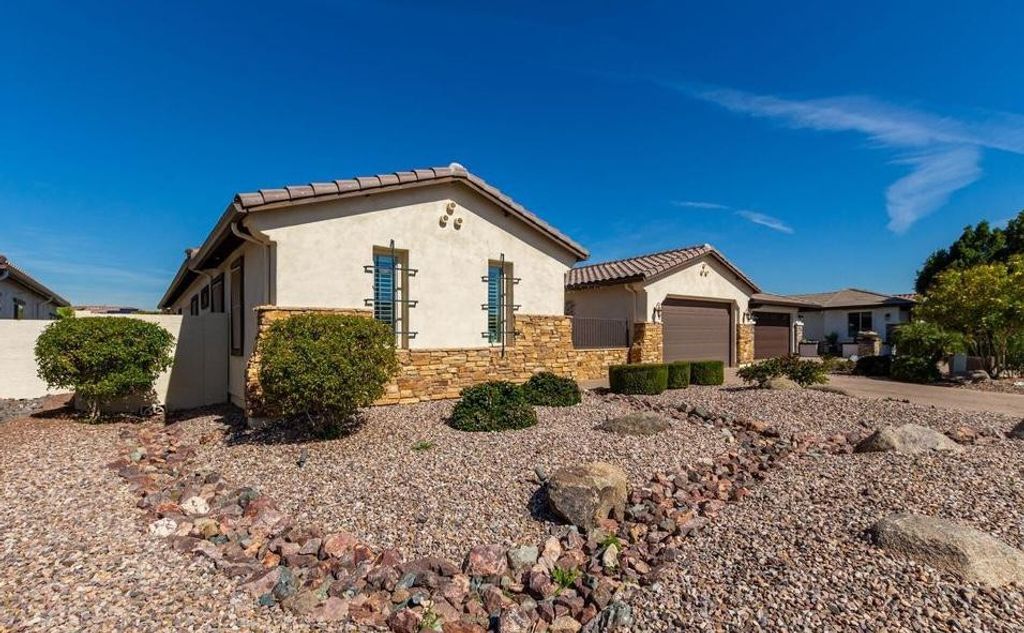 14892 Aldea Drive N, Litchfield Park, AZ 85340