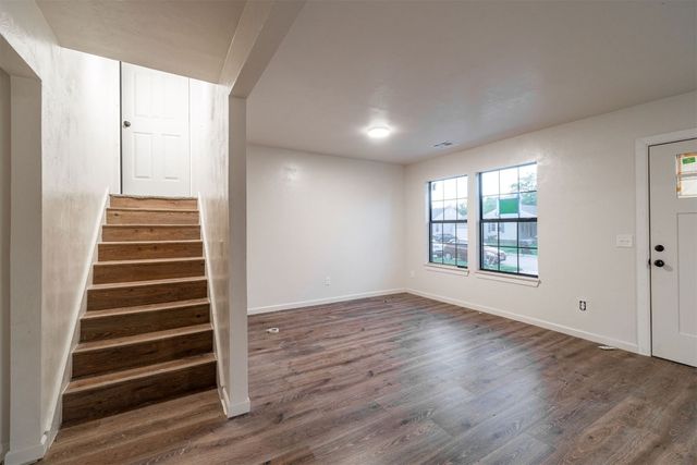 204 W Ercoupe Drive, Oklahoma City, OK 73110