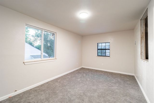 204 W Ercoupe Drive, Oklahoma City, OK 73110