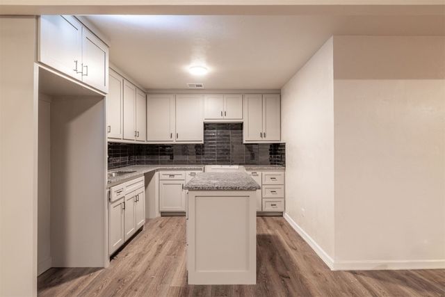 204 W Ercoupe Drive, Oklahoma City, OK 73110