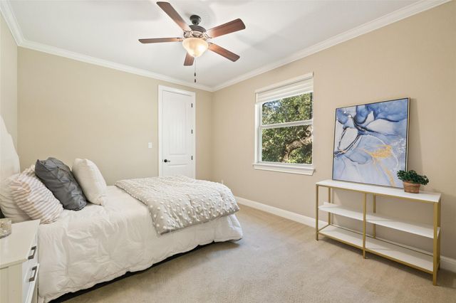 407 Bella Montagna CIR, Lakeway, TX 78734