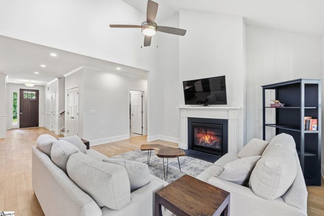 14 Cromarty Lane, Simpsonville, SC 29681