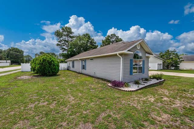 1001 Chateau Dr., Conway, SC 29526