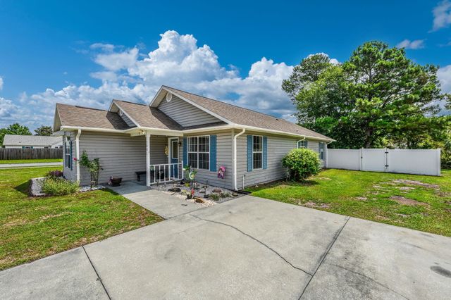 1001 Chateau Dr., Conway, SC 29526