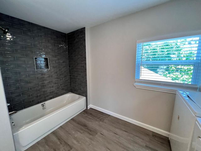 6708 Avenue I E, Houston, TX 77011