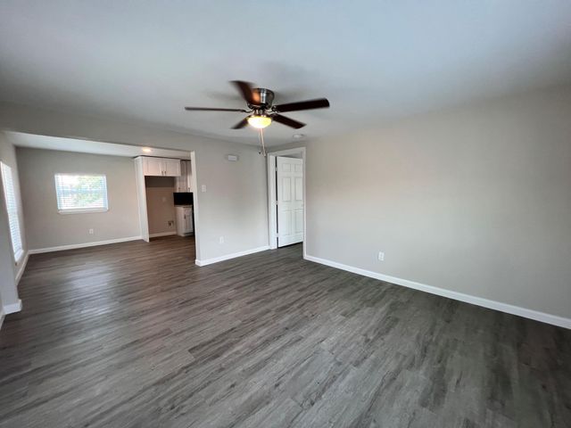 6708 Avenue I E, Houston, TX 77011