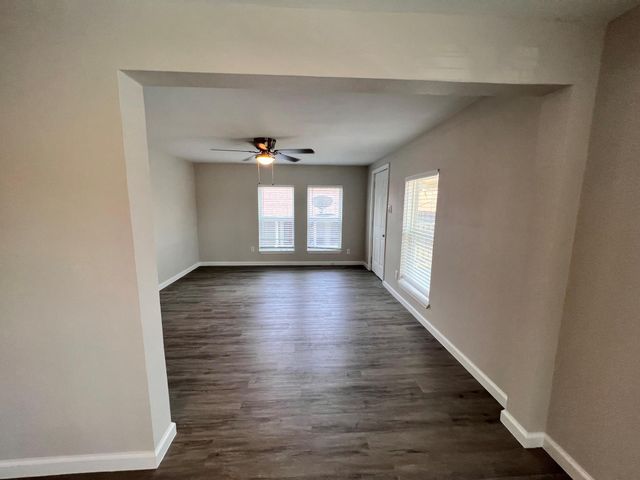 6708 Avenue I E, Houston, TX 77011