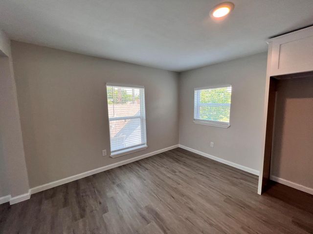 6708 Avenue I E, Houston, TX 77011
