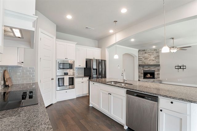 1953 Silver Falls Drive, Burleson, TX 76028