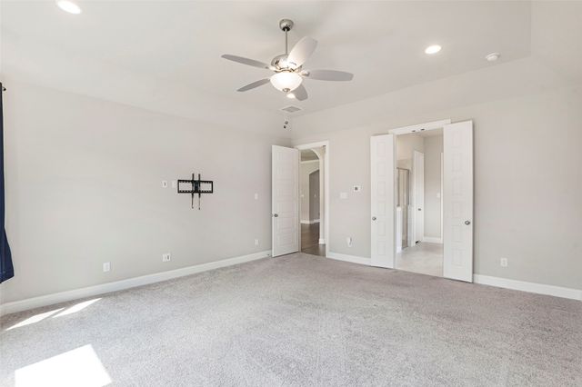 1953 Silver Falls Drive, Burleson, TX 76028