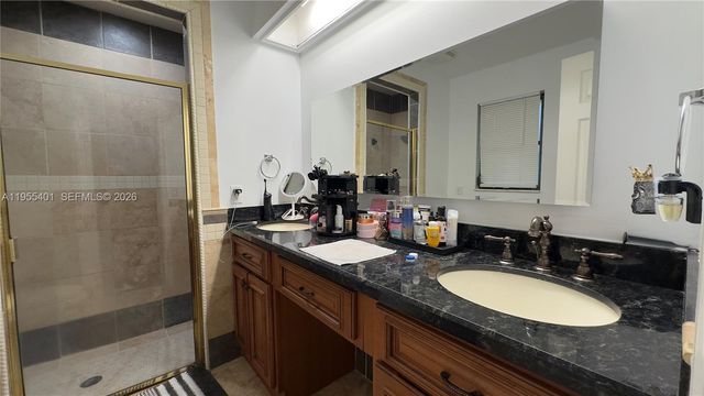 323 W Canterbury Dr W, Riviera Beach, FL 33407