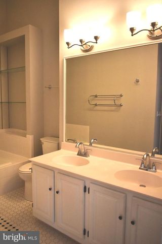 46336 HAVEN TER, Sterling, VA 20165