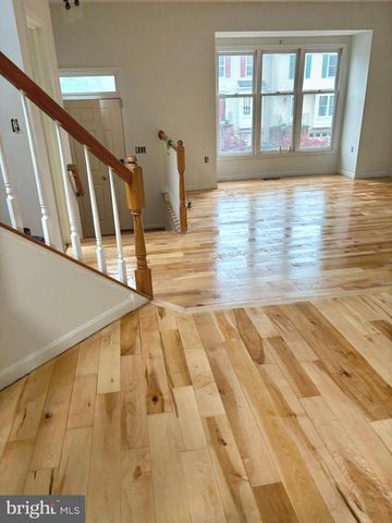 46336 HAVEN TER, Sterling, VA 20165