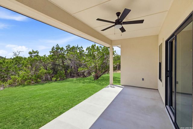 1750 Cottonwood Rd, Fischer, TX 78623