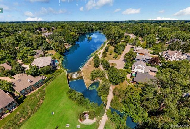 1722 Graefield Road 46, Birmingham, MI 48009