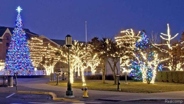 1722 Graefield Road 46, Birmingham, MI 48009