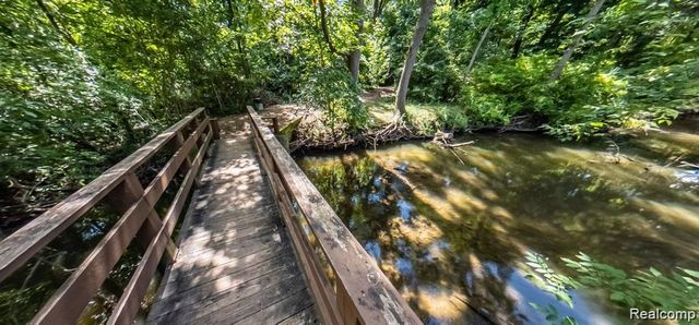 1722 Graefield Road 46, Birmingham, MI 48009