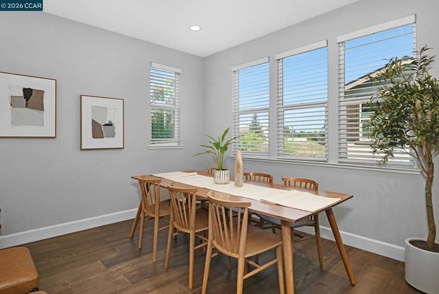 601 Tierney Pl, Martinez, CA 94553