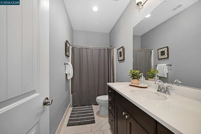 601 Tierney Pl, Martinez, CA 94553