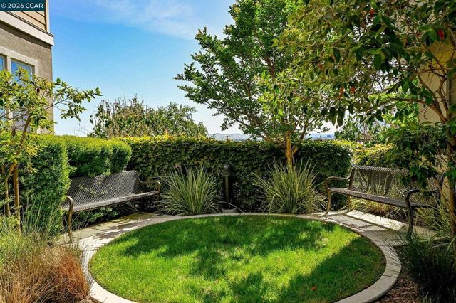 601 Tierney Pl, Martinez, CA 94553