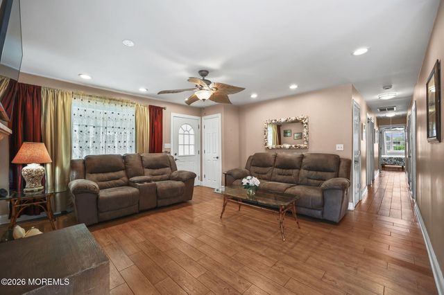 27B Lenape Trail, Brick, NJ 08724