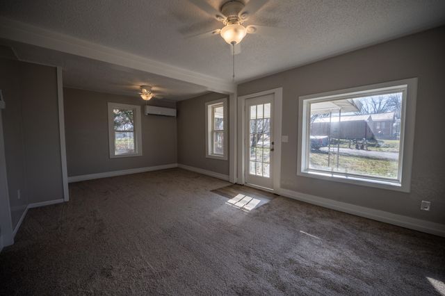 104 W Oak Street, Urbana, MO 65767