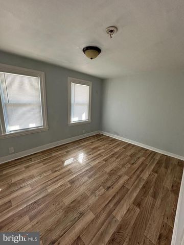 120 THOMPSON ST, Salem, NJ 08079