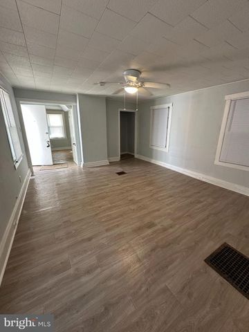 120 THOMPSON ST, Salem, NJ 08079