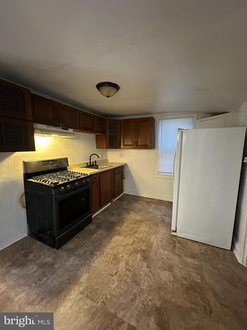120 THOMPSON ST, Salem, NJ 08079