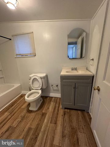 120 THOMPSON ST, Salem, NJ 08079