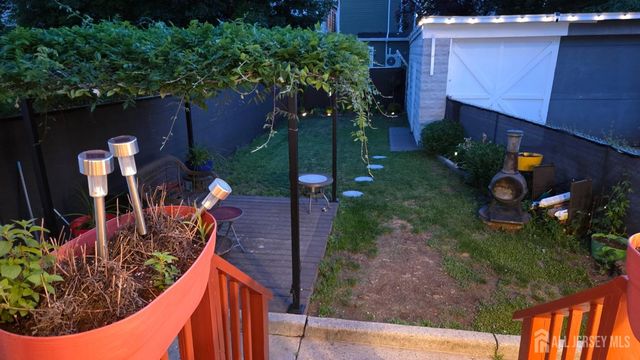 26 Harvey Street, New Brunswick, NJ 08901