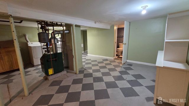 26 Harvey Street, New Brunswick, NJ 08901