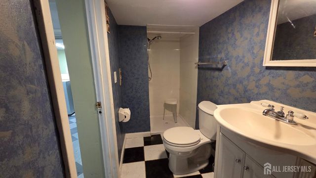 26 Harvey Street, New Brunswick, NJ 08901