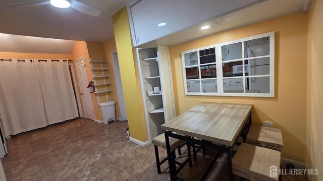 26 Harvey Street, New Brunswick, NJ 08901
