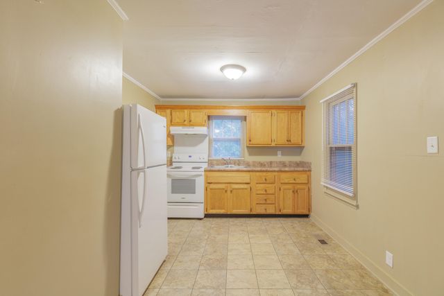 933 Hulana Street, Rossville, GA 30741