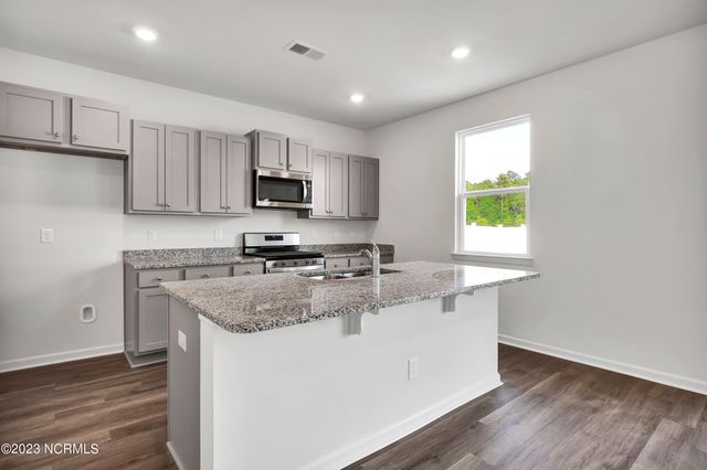 9098 Saint George Road, Wilmington, NC 28411