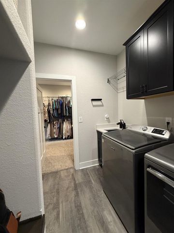 1620 CREEKVIEW LANE, Oconomowoc, WI 53066