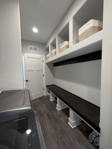 1620 CREEKVIEW LANE, Oconomowoc, WI 53066