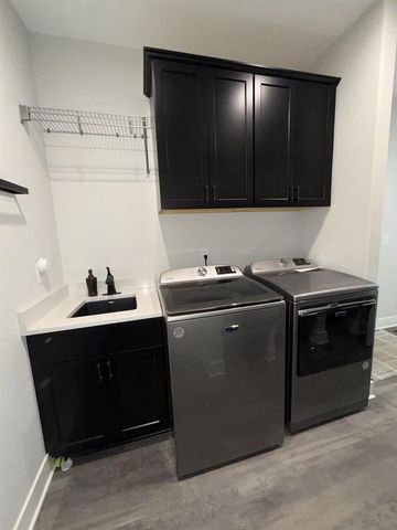 1620 CREEKVIEW LANE, Oconomowoc, WI 53066