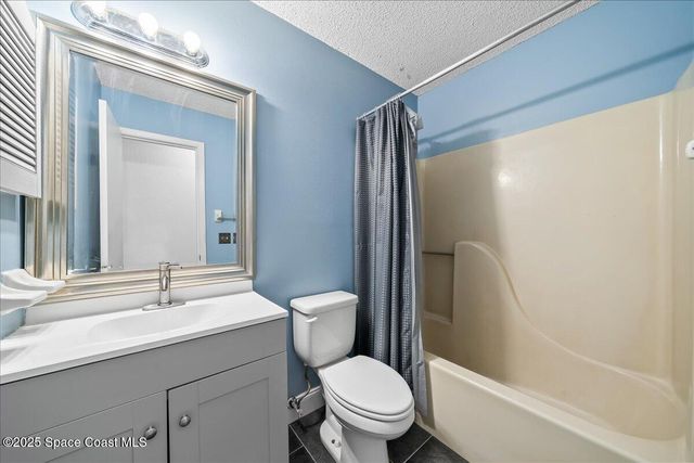 701 Elmont Street NW, Palm Bay, FL 32907