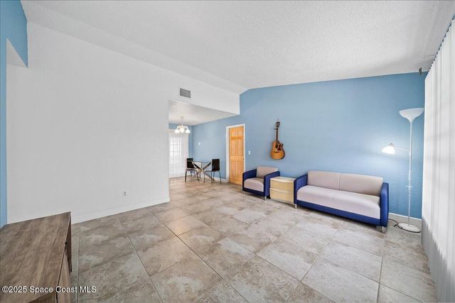 701 Elmont Street NW, Palm Bay, FL 32907