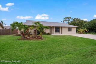 701 Elmont Street NW, Palm Bay, FL 32907