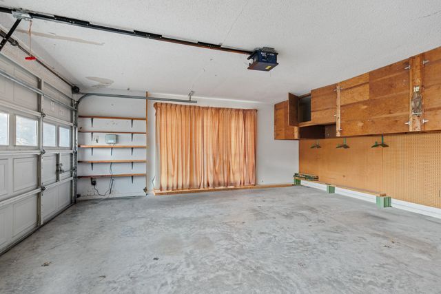 100 Linden Lane, Hewitt, TX 76643